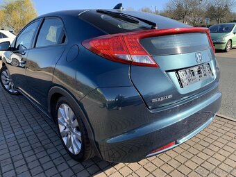Honda civic 1.8 104kw - 6