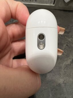 Apple AirPods pro - 6