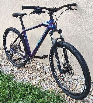 Exkluzivní karbonové horské kolo CFM - 6