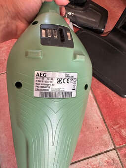 Bezsáčkový vysavač AEG CX7 - 6