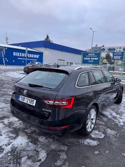 Škoda Superb 2.0 TDI 140kw 4x4 - 6