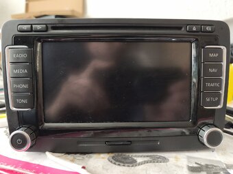 VW RNS510 1T0035680B aktualizované. - 6