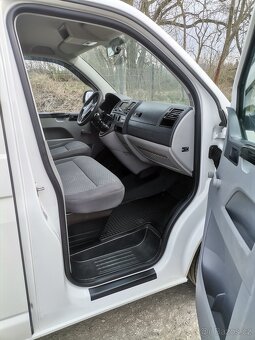 VW Transporter 2.0 Tdi 62kw 3 místa 117 tis km r.v. 2012 - 6
