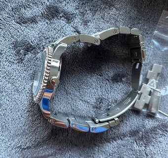 Dám. bílé hodinky Storm, Swarovski kamínky, sleva 4.000 Kč - 6