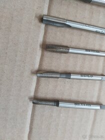 8 x závitník MAS HSS M12, M10, M8, M7, M6, M5, M4 - 6