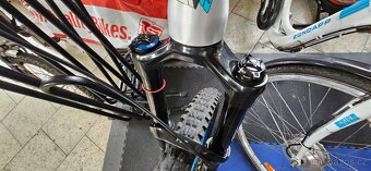 Vidlice Rock Shox Pike RCT3 stavitelná 160mm - 6
