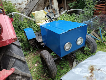 Traktor Trabant - 6