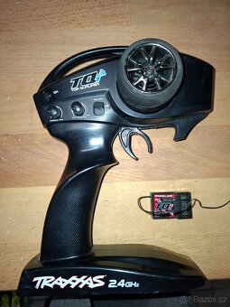 Prodám Sanwu mt4 a vysílačku Traxxas - 6
