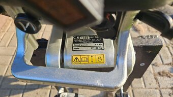 Lodní motor (4-takt, 3,7kW) - 6
