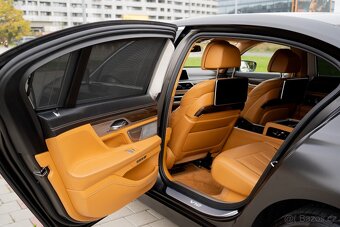 BMW 760 Li - 6