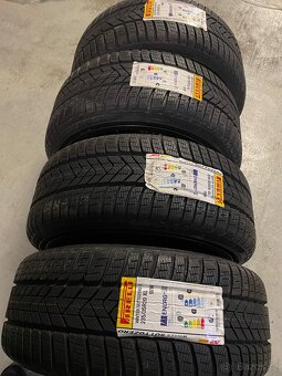 Original zimní Tesla Model 3 r20 + 235/35/20 100% - 6