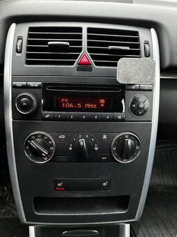 Mercedes Benz B150 - 6