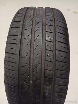 Pneu Pirelli Cinturato 235x40 R19 - 6