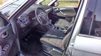 Ford S-MAX 2.0 TDi 120Kw 09/2012 - 6