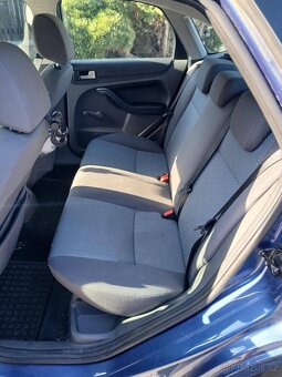 Prodám Ford focus 1.6i koupené V ČR Bez Koroze - 6