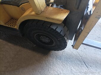 Vysokozdvižný vozík Hyster 2 .5 - 6