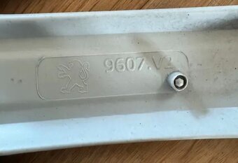 Poklice Peugeot 16" 4ks - 6