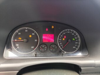 VW Touran 1,9 TDI 77kw na náhradní díly - 6