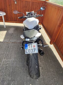 Triumph speed triple 1050 r.v. 2011 - 6