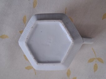 hrníček šestiboký s motivem z Prodané nevěsty - 6