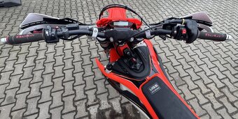 BETA ENDURO BIKE RR 2T 300 MY23 - 6