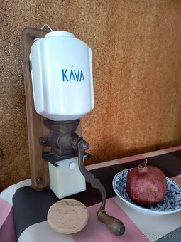 Mlýnek na kávu - 6