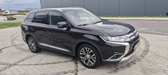 Mitsubishi Outlander 2.2DI-D automat - 6