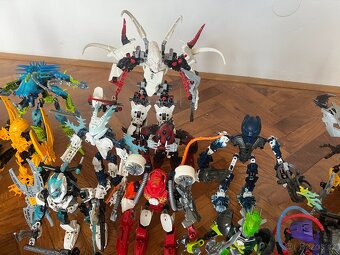 LEGO Bionicle a Hero Factory - 6