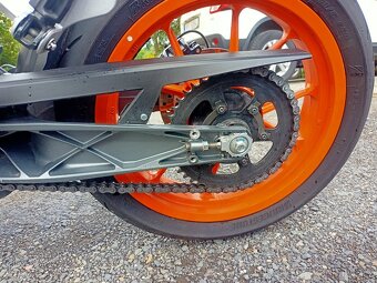 KTM Duke 390 - 6