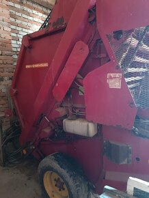 Lis New Holland 841 - 6