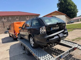 Prodám veškeré náhradní díly z vozu Škoda Octavia 2 kombi r. - 6