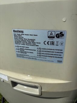 Vířivka Bestway Lay-Z-Spa Miami - 6