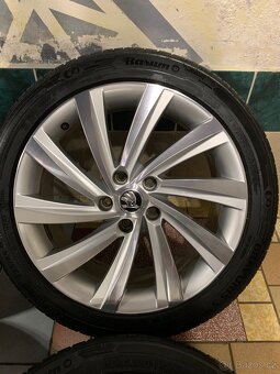 Alu kola Škoda R18 5X112 LETNÍ PNEU 225/45 R18 100% VZORKU - 6