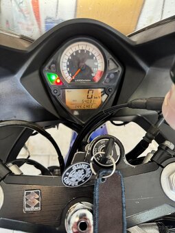 Suzuki SV650s 2004 53kw - 6