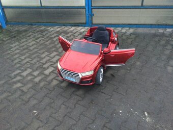 Dětské elektrické autíčko - 6
