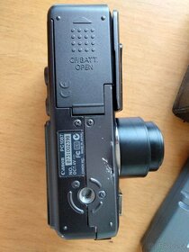 Canon PowerShot S70 - 6