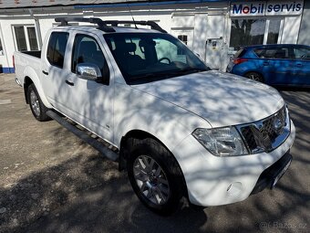 Nissan Navara 3.0 dCi V6 / 4x4 / DPH - 6