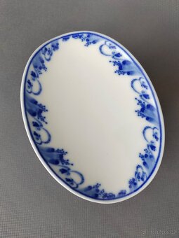 Krásná porcelánová doza na cukroví nebo šperkovnice Hutschen - 6