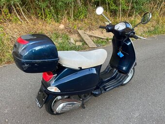 Vespa LX 125 - 6