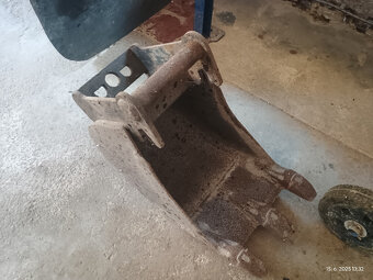 Minirypadlo Kubota k008-3 + přepravní vozík - 6