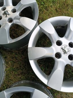 Alu disky Peugeot 16" 6 1/2Jx16CH4-31 - 6
