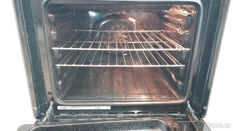 Vestavná elektrická  trouba Candy,horkovzduch,gril - 6