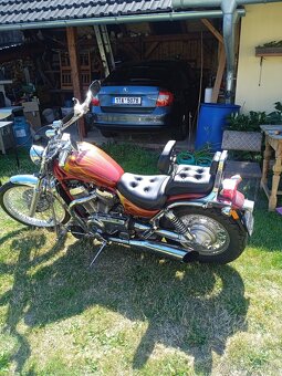 Suzuki Intruder VS 809 - 6