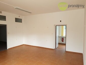 Pronájem obchodního prostoru 127 m² - 6