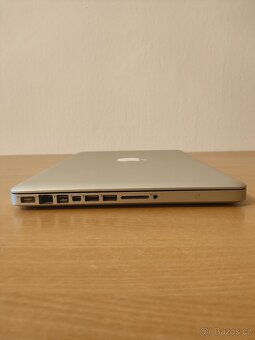 MacBook Pro A1286 – i5 / 4 GB / 320 GB - 6