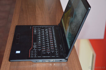 Fujitsu Lifebook E548 i5/16GB/SSD 256GB/záruka - 6