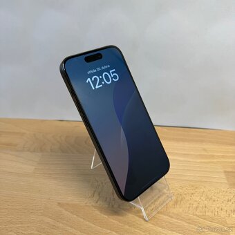 iPhone 15 Pro 256GB, černý, eSIM (12 měsíců záruka) - 6