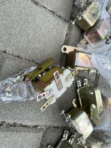 Volha Gaz 21, Gaz 24, startovací relé - 6
