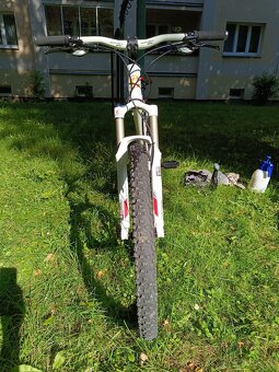 Kolo Cannondale celopéro - 6