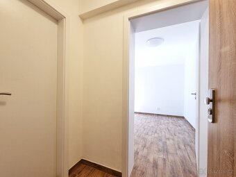 Pronájem, byt 1+kk, 23 m2, Jaroměř - 6